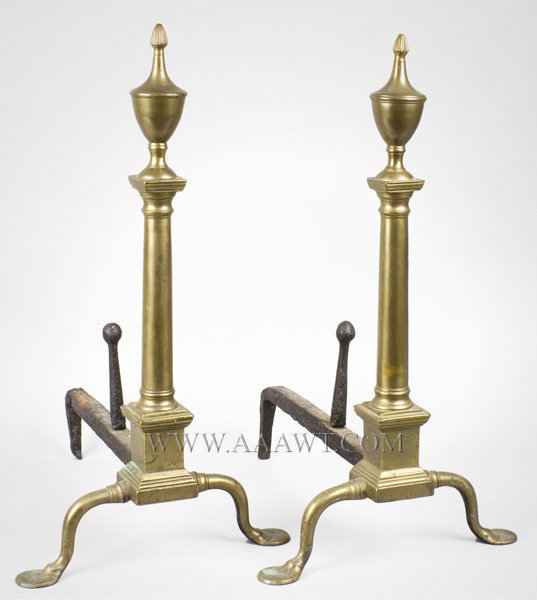 Brass Andirons, Stepped Penny Feet, Vertical Ribbing atop Urn Finial
Last Quarter 18th Century
Probably Philadelphia, entire view